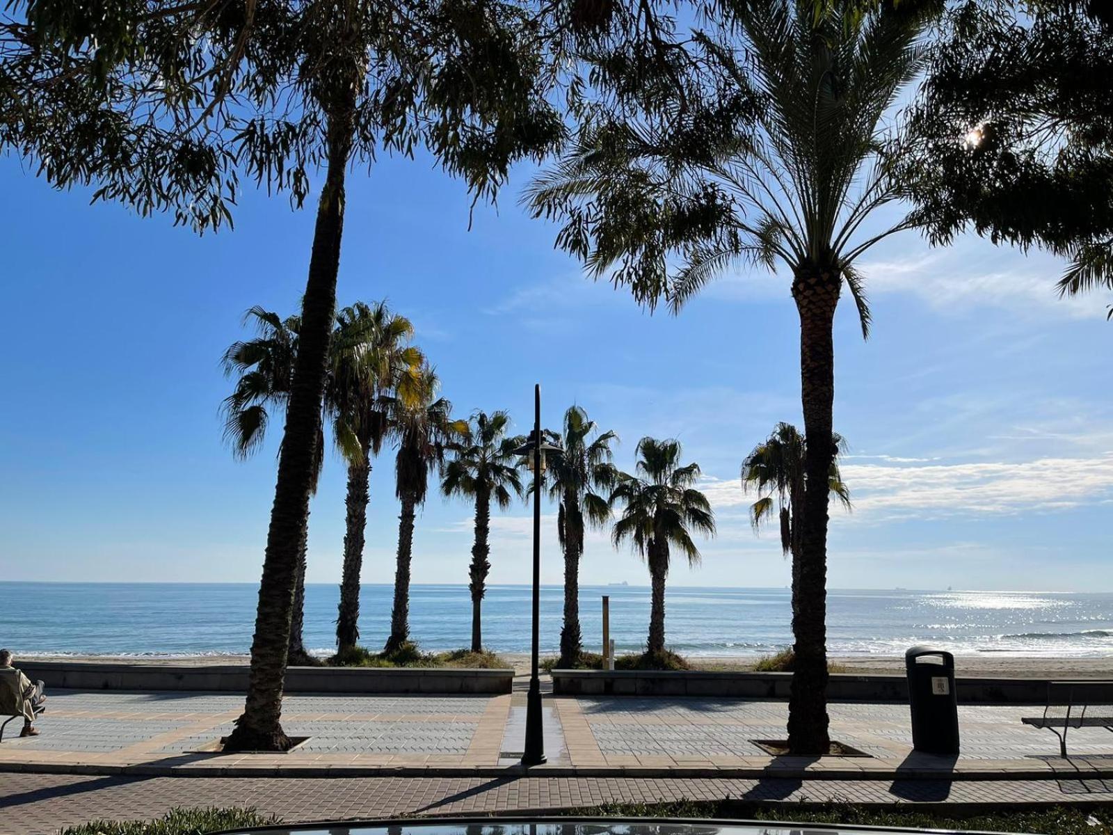 Precioso Apartamento Con Vistas Al Mar Беникасим Экстерьер фото